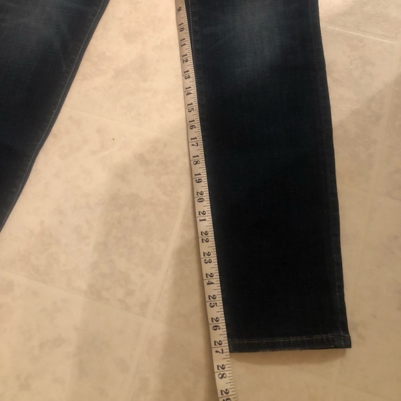 Lucky Jeans - Picture 6 of 6